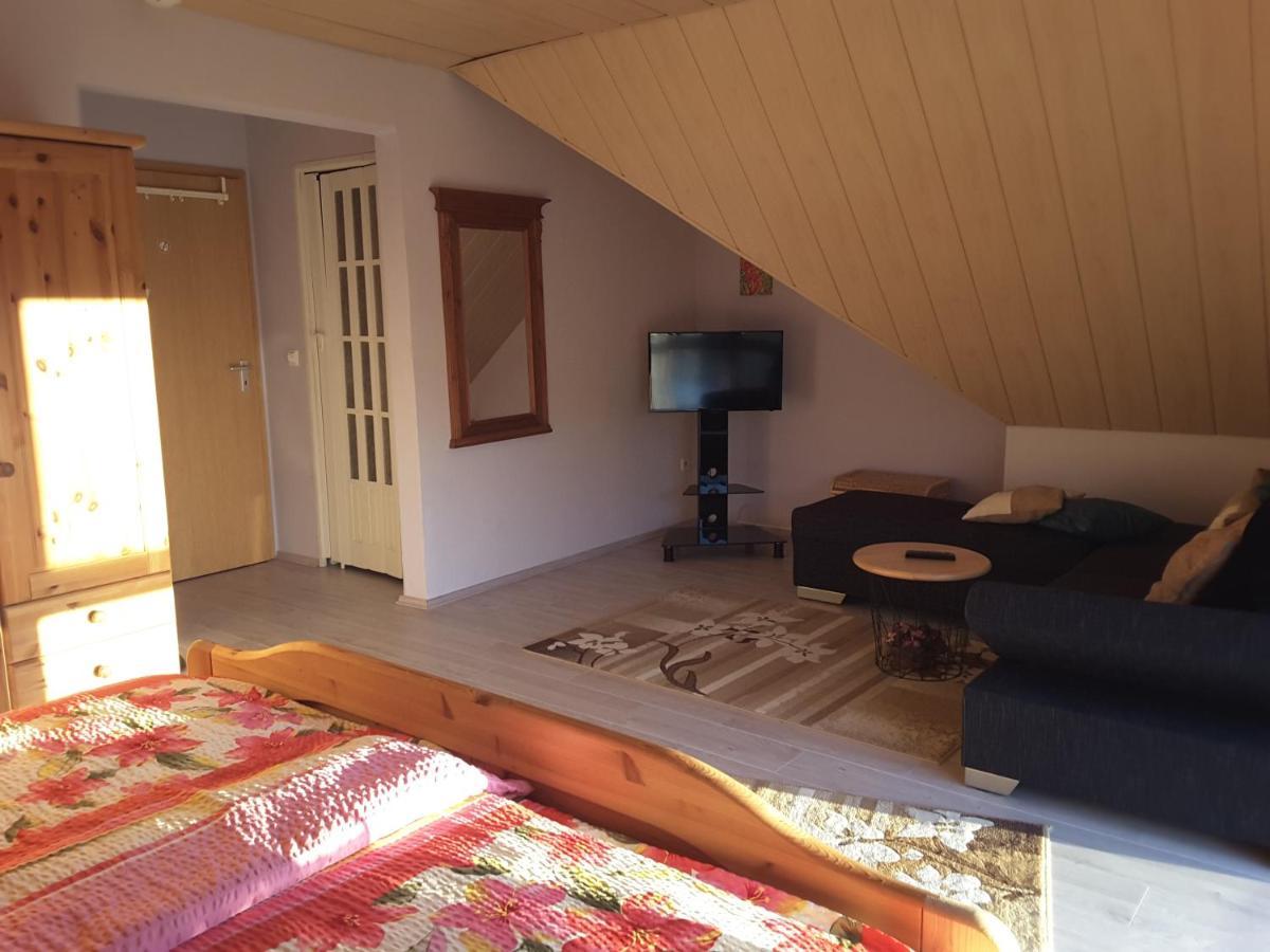 Die Ferienwohnung Lindenhof Zell Extérieur photo